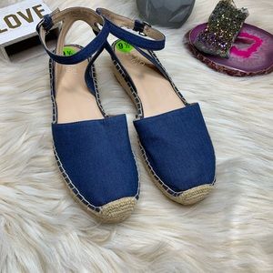 • Franco Sarto • Lariza Espadrille Platform Sandal